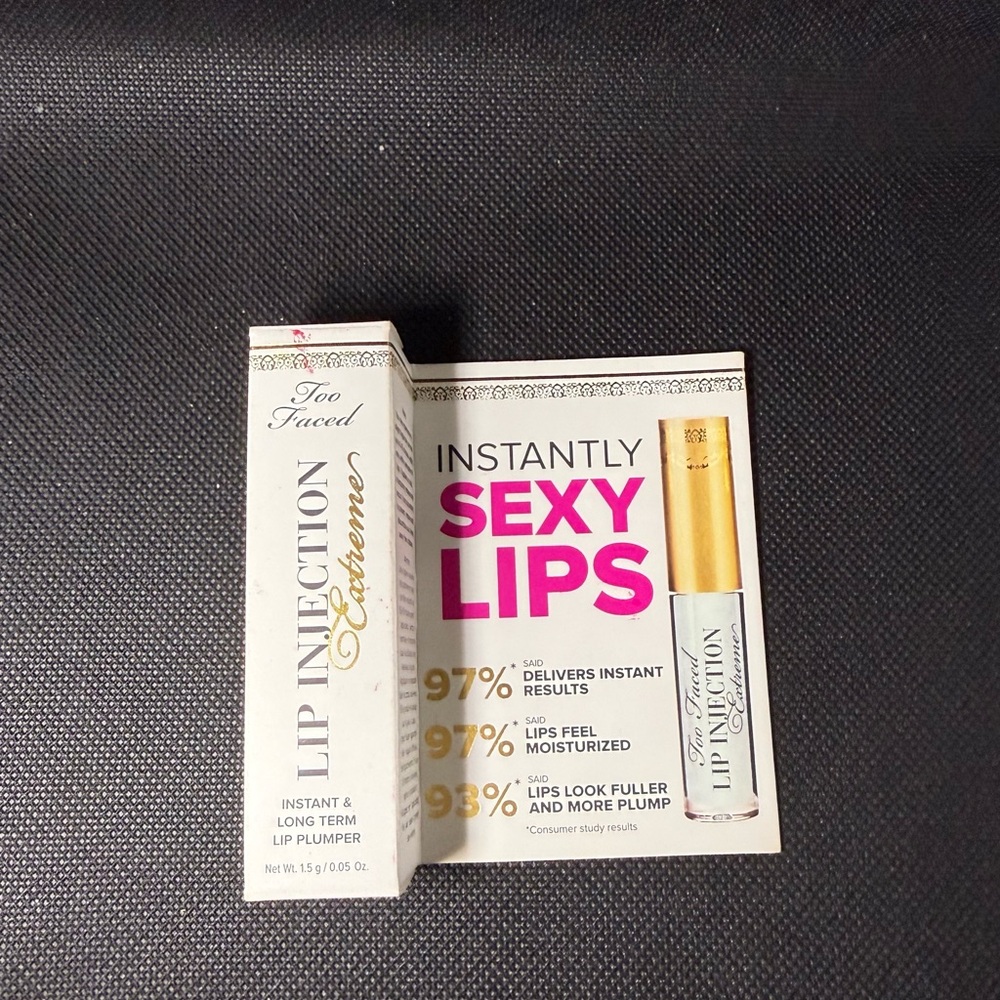 Too Faced Lip Injection Extreme Instant Sexy Lip Plumper